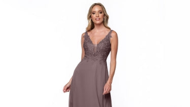 How to Match Bridesmaid Dresses to Your Wedding Dress