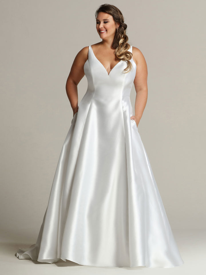 Maya Simple A-Line Wedding Dress - Avery Austin Maya Simple A-Line Wedding Dress - Avery Austin