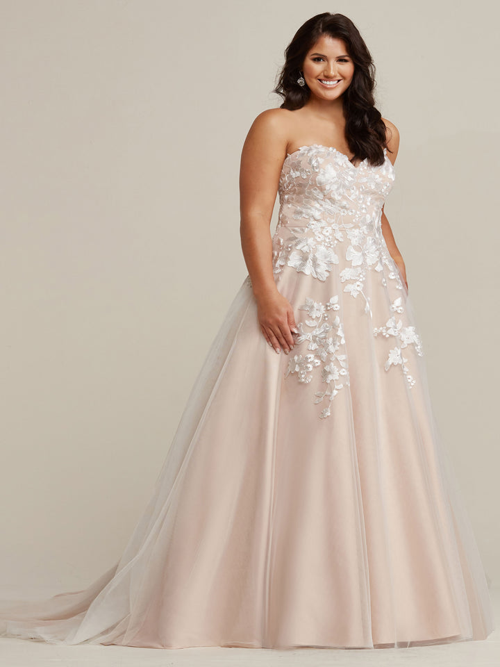 A woman wearing Avery Austin&