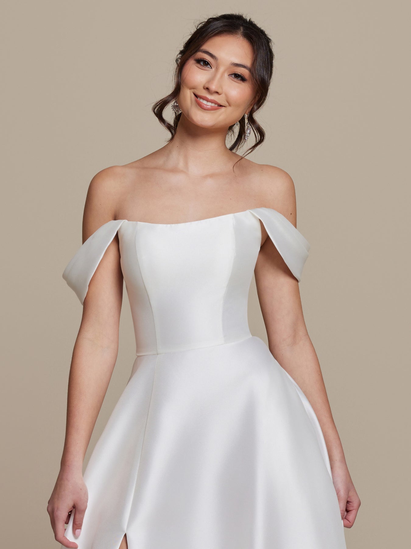 Poppy Off-Shoulder Ivory Wedding Dress