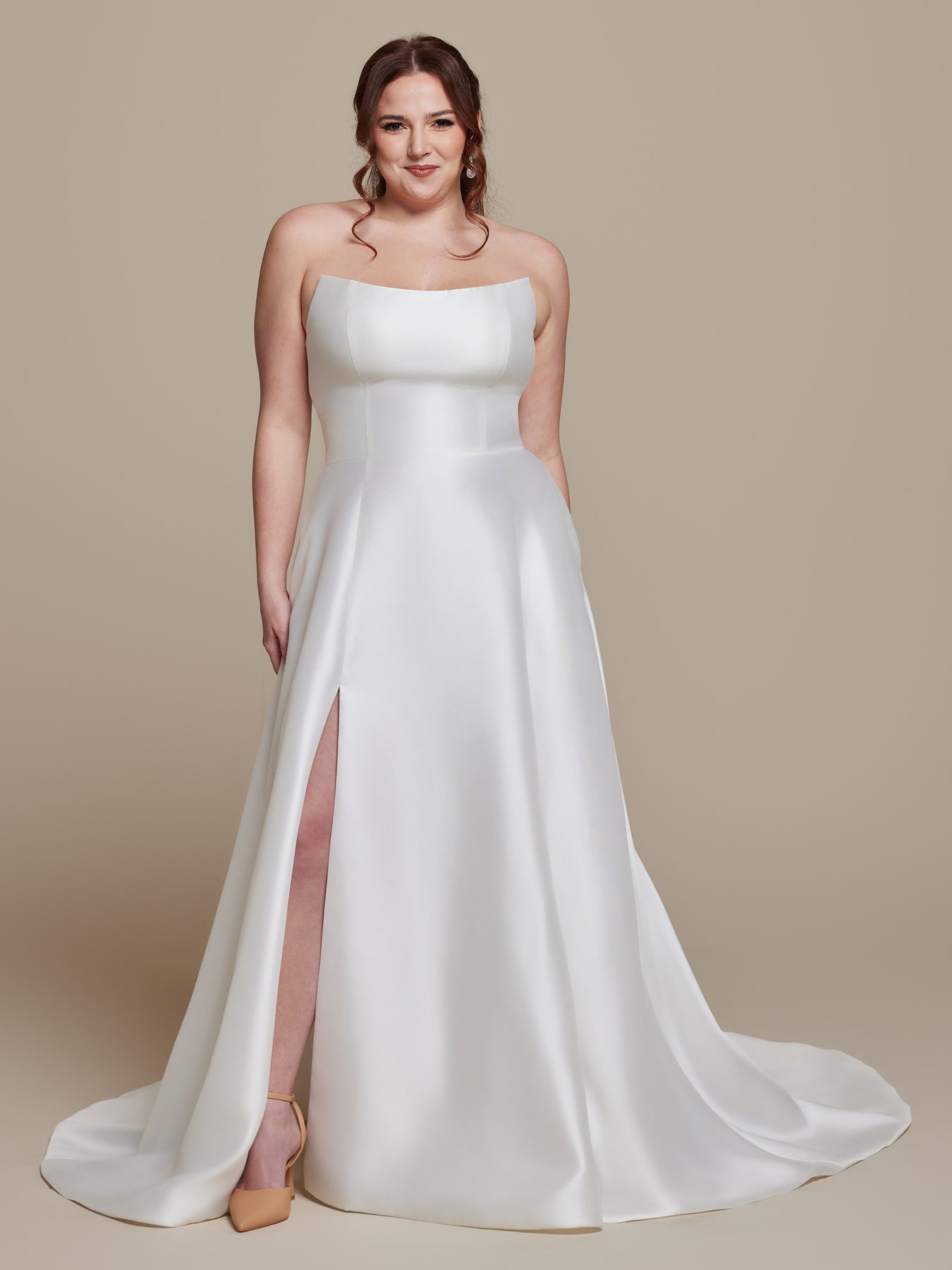 Poppy Off-Shoulder Ivory Wedding Dress
