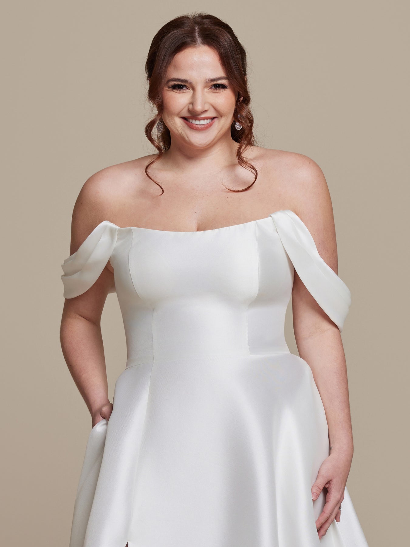 Poppy Off-Shoulder Ivory Wedding Dress