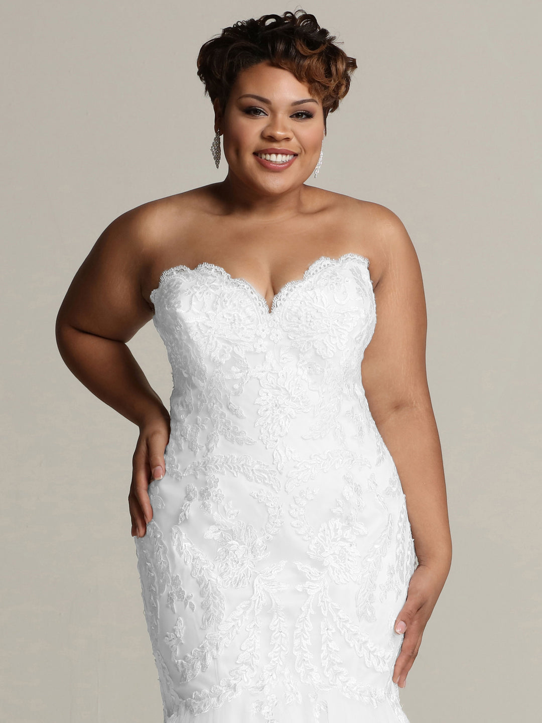Julia Corset-Back Lace and Tulle Mermaid Wedding Dress White / 20 Julia Corset-Back Lace and Tulle Mermaid Wedding Dress White / 20