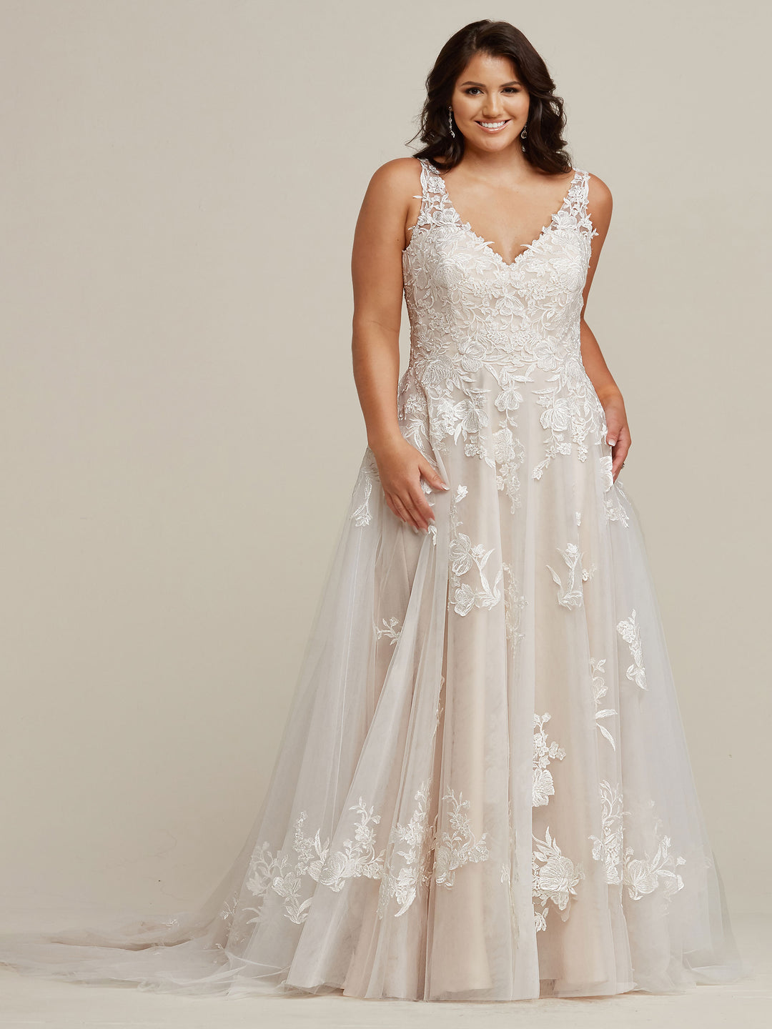chinese dress ladies Short Sleeves Plus Size Tulle Wedding Dresses with Lace Applique – 27dress main image 1