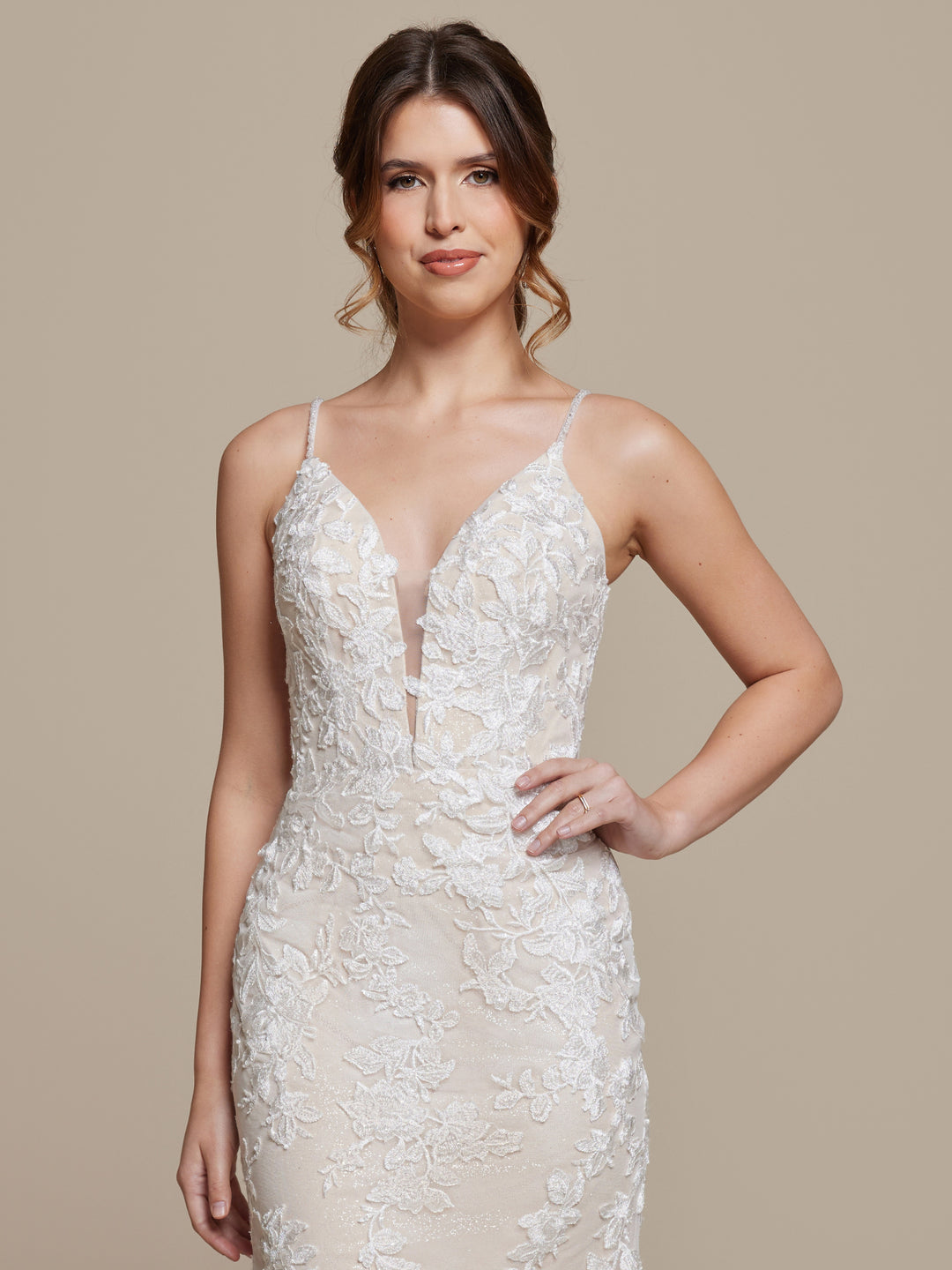 Vivienne Backless Ivory Wedding Dress
