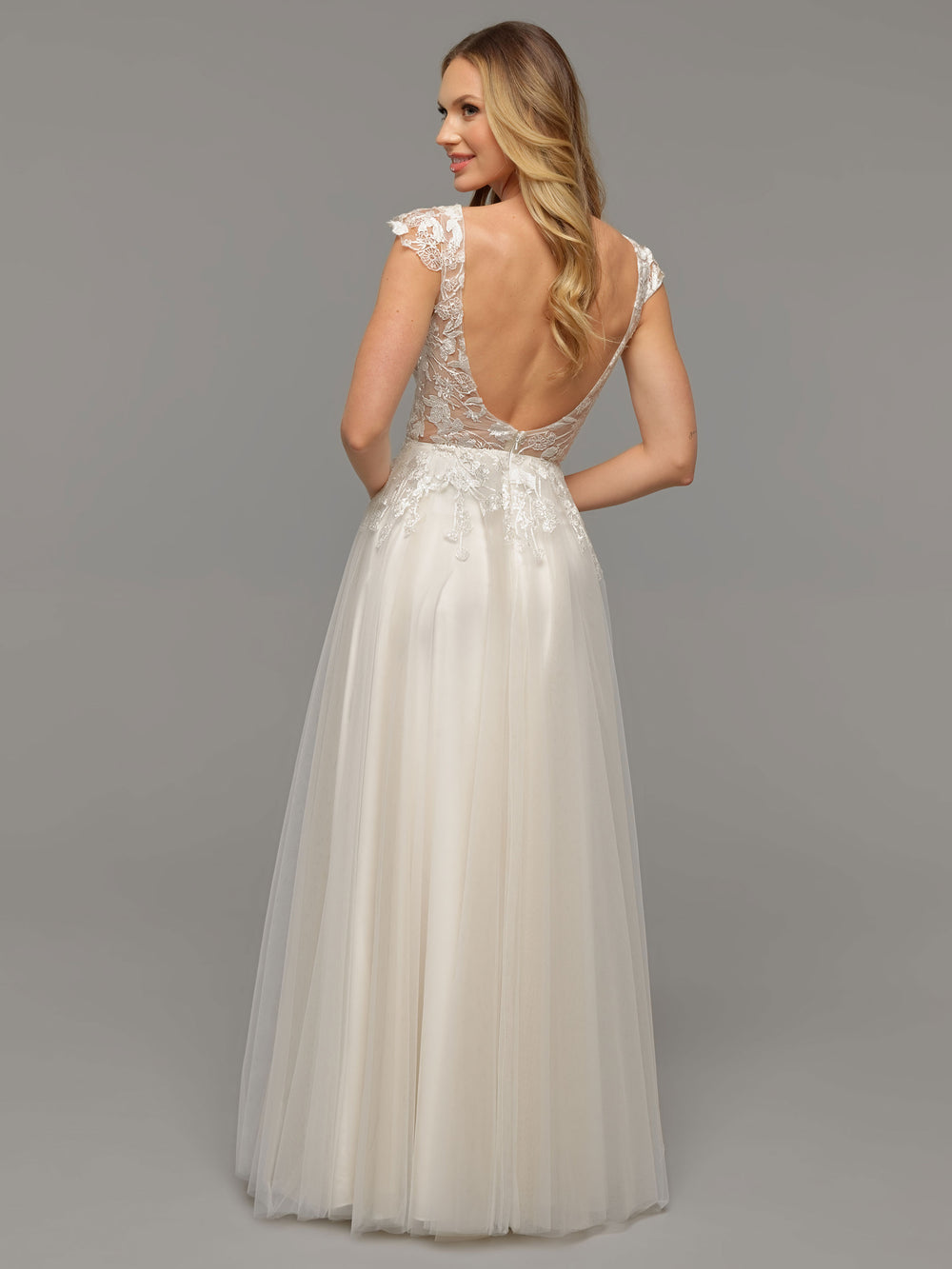 Try Before You Buy Wedding Dresses - Avery Austin