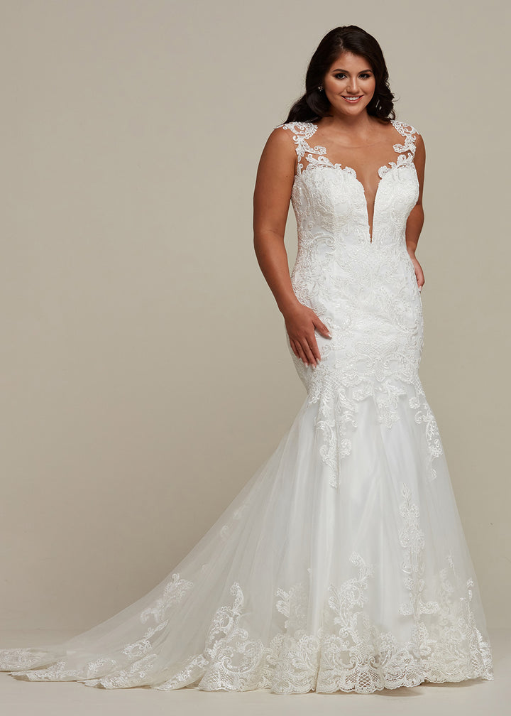 Gianna Fit-and-Flare Ivory Wedding Dress with Train Avery Austin Gianna Fit-and-Flare Ivory Wedding Dress with Train Avery Austin