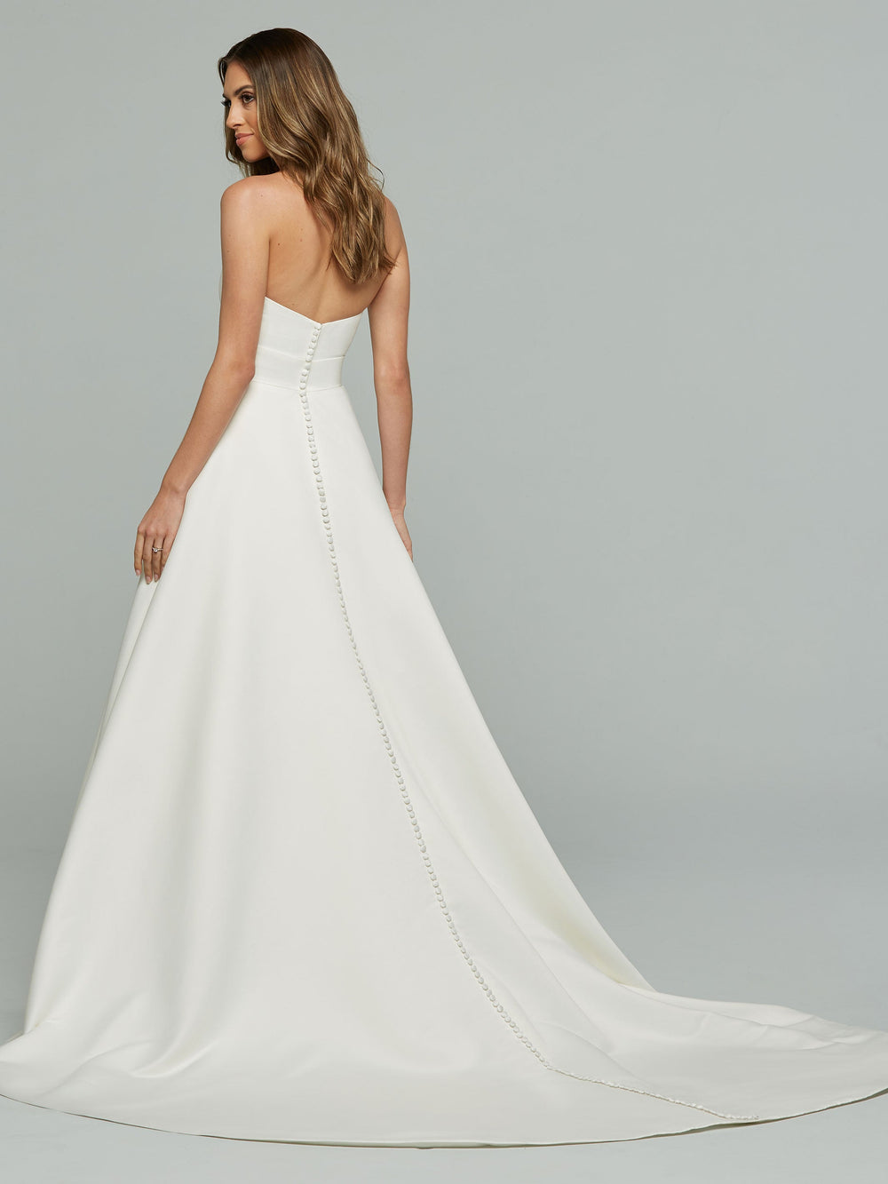 Try Before You Buy Wedding Dresses - Avery Austin Try Before You Buy Wedding Dresses - Avery Austin