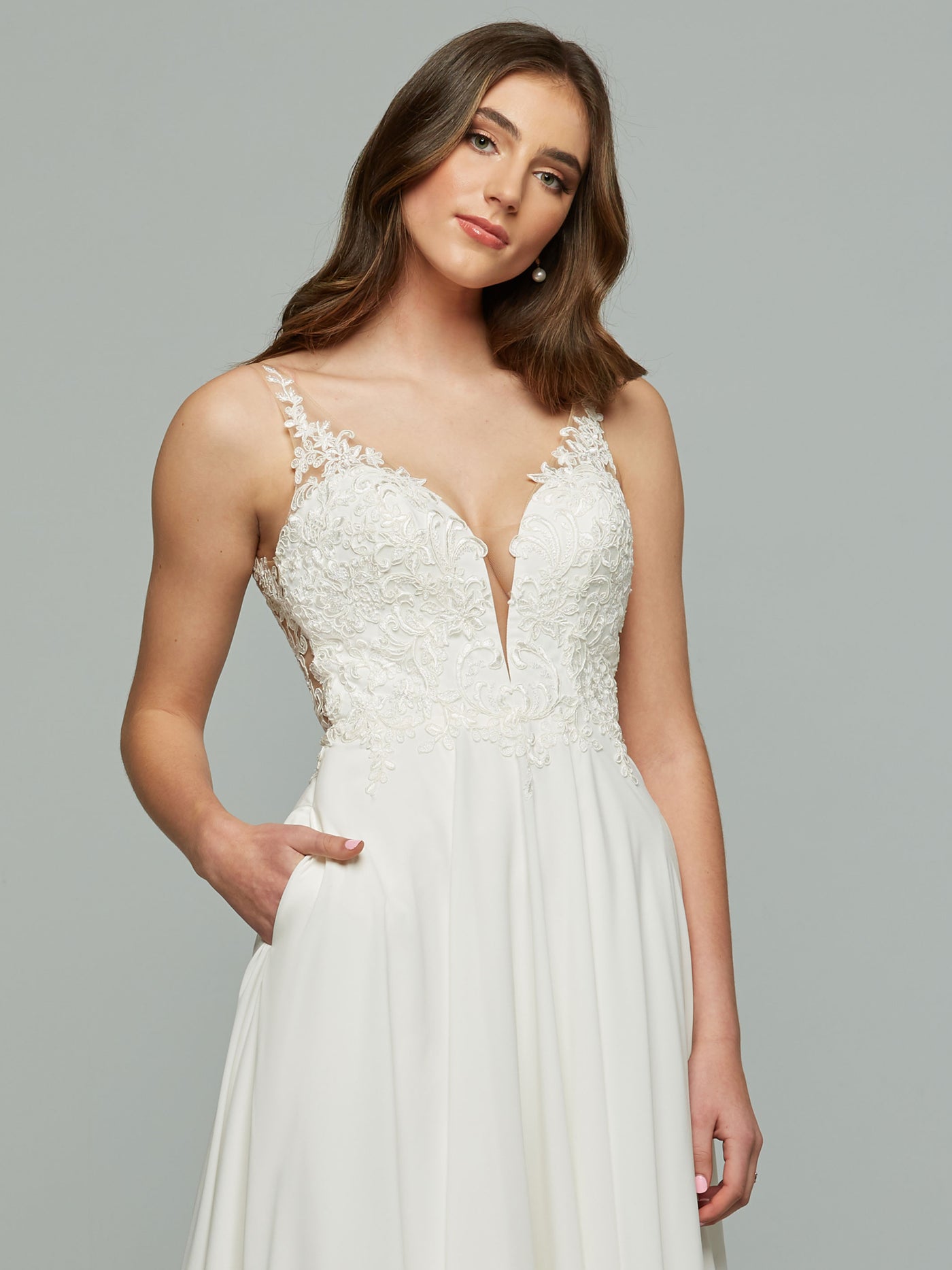 Ivory Skye Wedding Dress with Pockets - Avery Austin