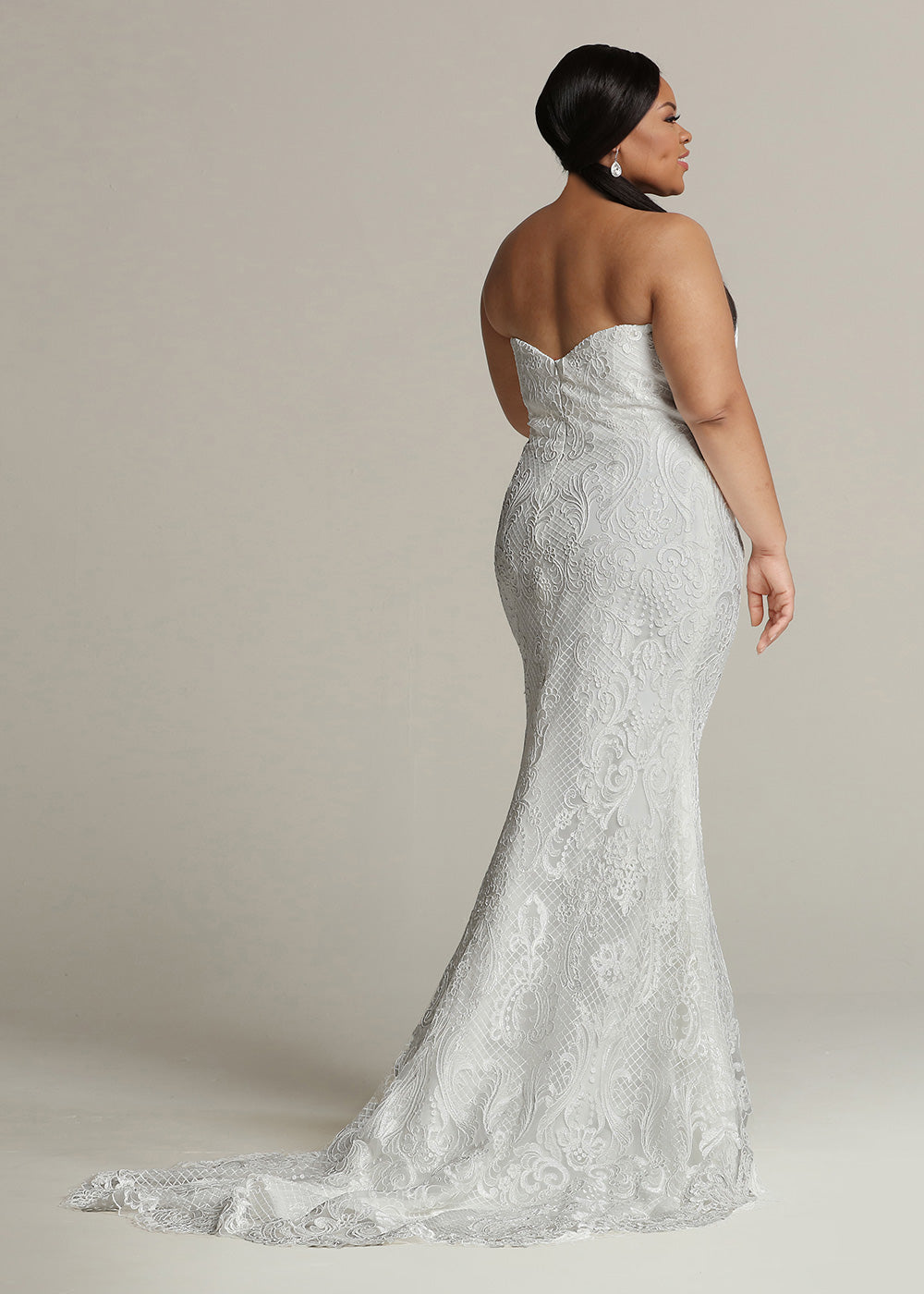Plus-Size Bridal Dresses Online - Avery Austin