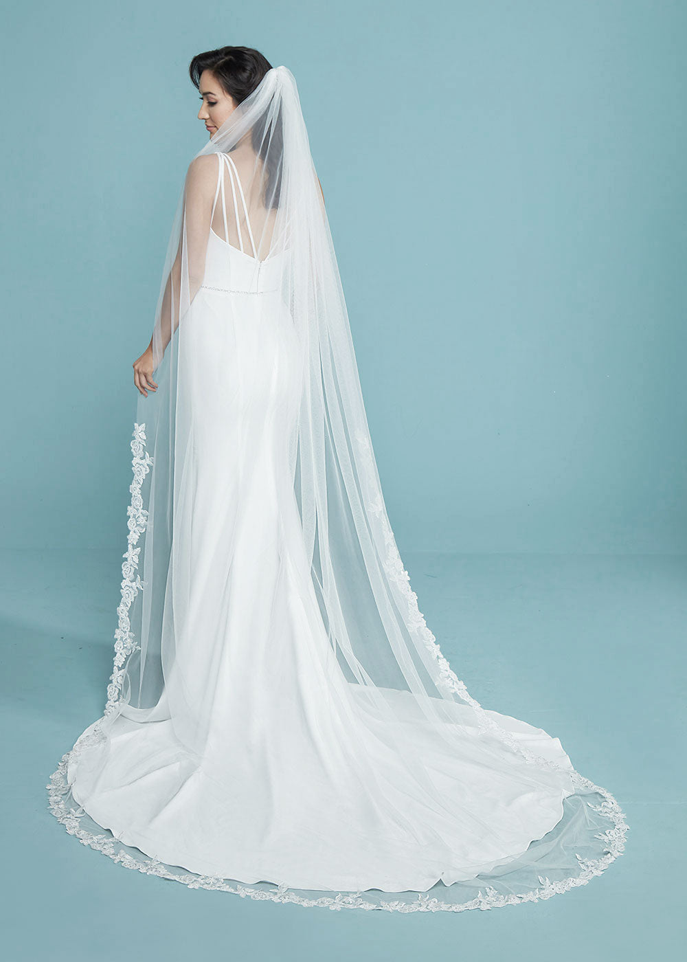 London Veil Veils – Avery Austin