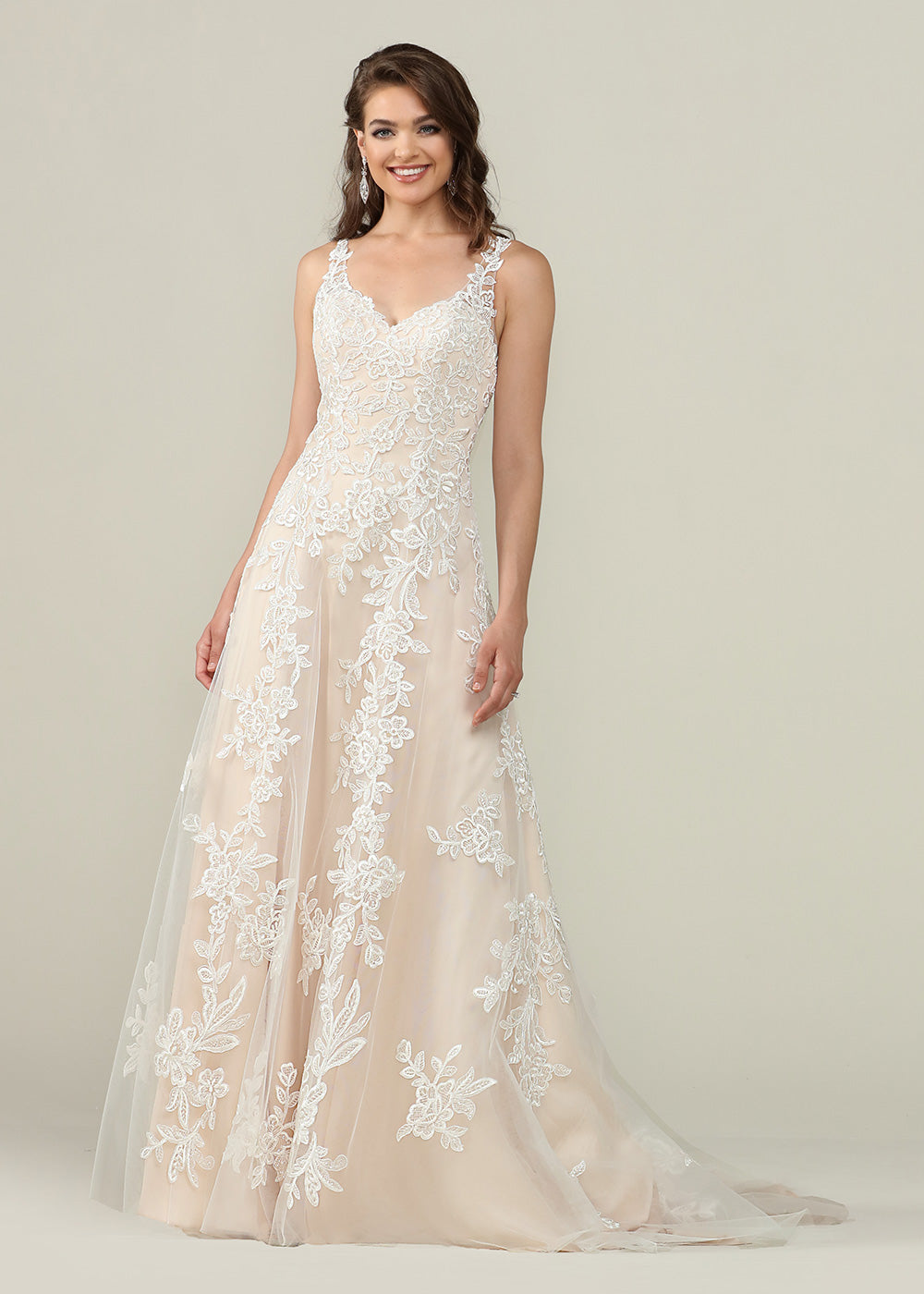 Finley Tulle and Lace Wedding Dress - Avery Austin
