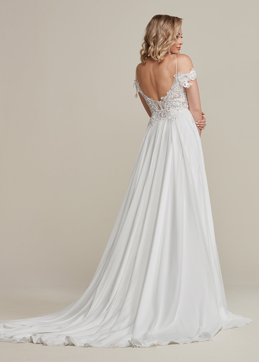 Meadow Wedding Dress – Avery Austin