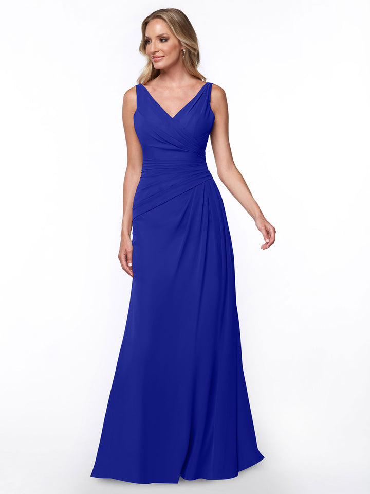 A woman models Avery Austin&