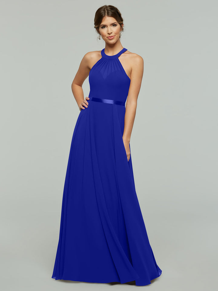 A woman models Avery Austin&