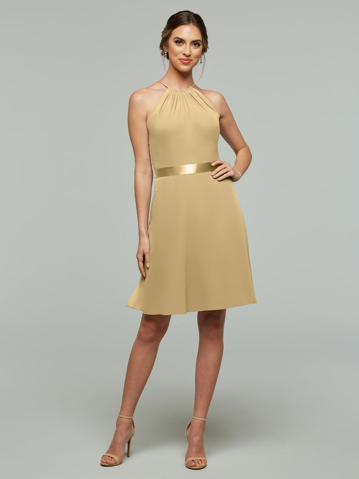 A woman models Avery Austin&