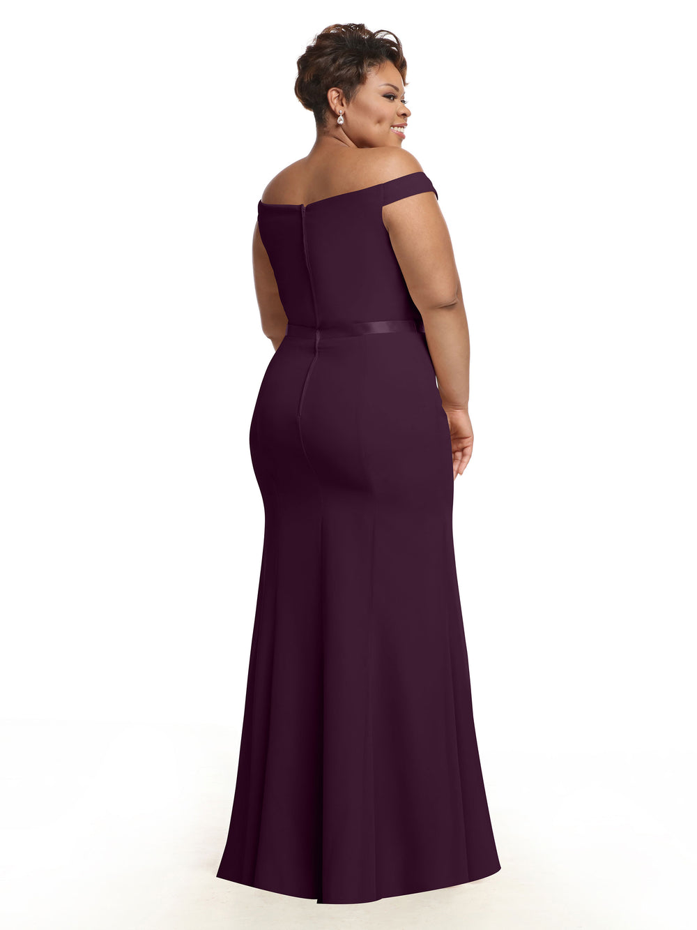 Bridesmaid Dresses in Plus Sizes - Avery Austin Bridesmaid Dresses in Plus Sizes - Avery Austin