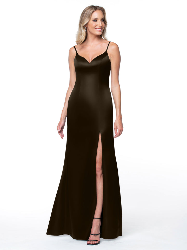 A woman models Avery Austin&