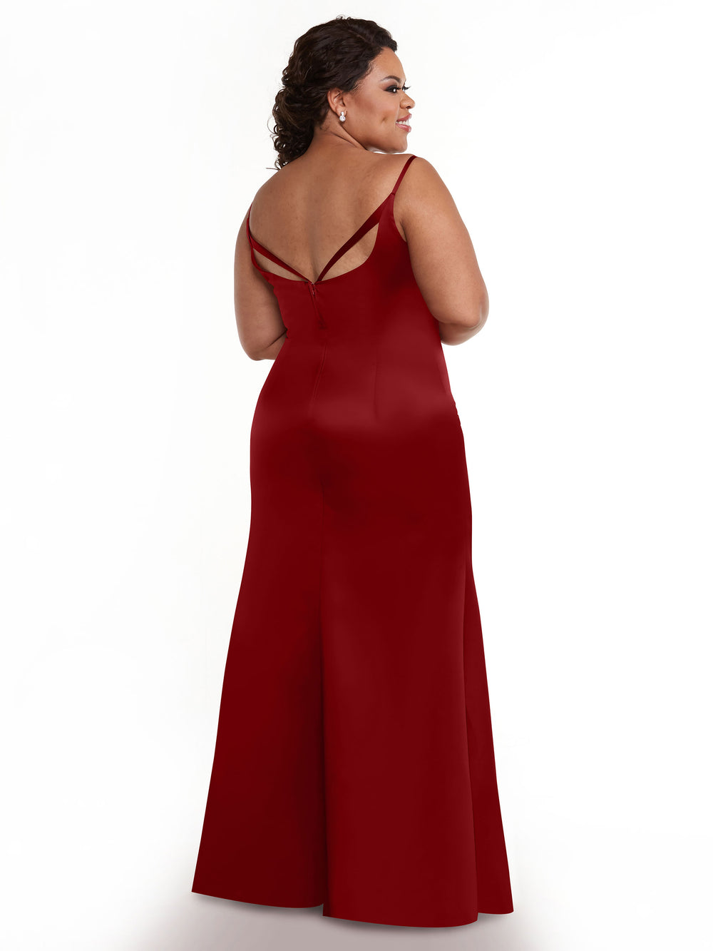Plus-Size Bridesmaid Dresses in Red - Avery Austin Plus-Size Bridesmaid Dresses in Red - Avery Austin