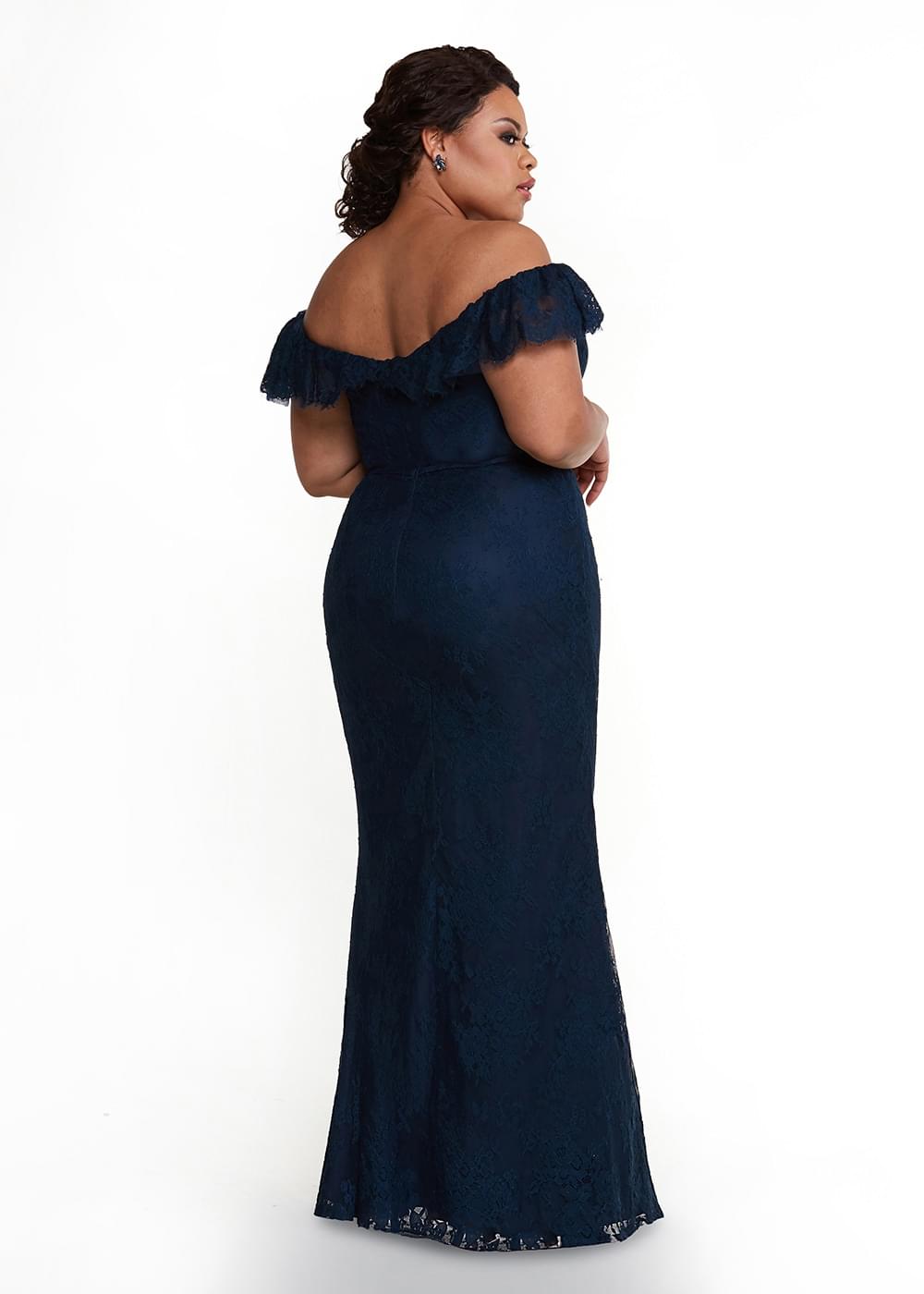 Plus-Size Bridesmaid Dresses in Blue - Avery Austin Plus-Size Bridesmaid Dresses in Blue - Avery Austin