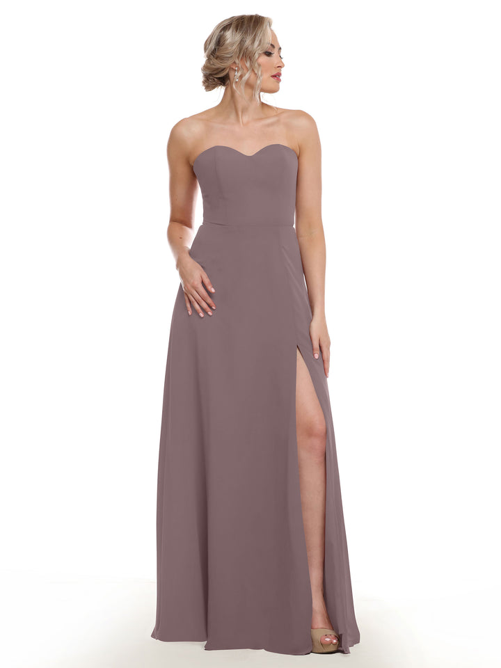 A woman models Avery Austin&