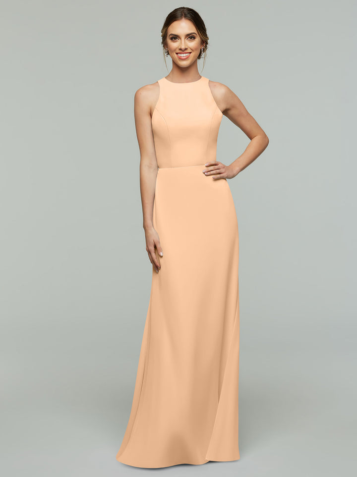 A woman smiles in Avery Austin&