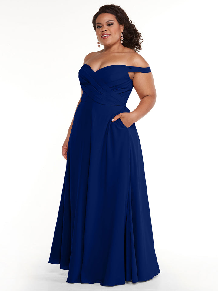 A woman models Avery Austin&