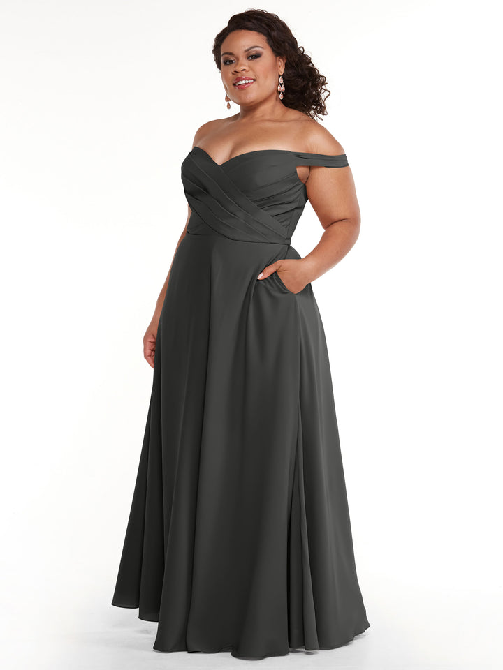 A woman models Avery Austin&