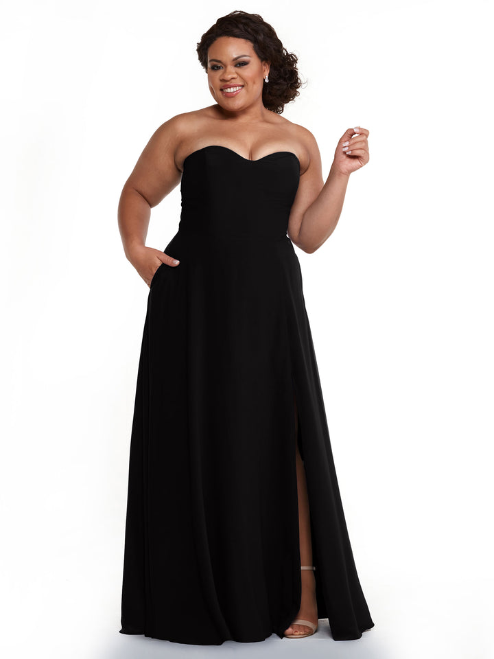A woman models Avery Austin&