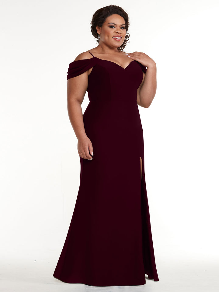 A woman models Avery Austin&
