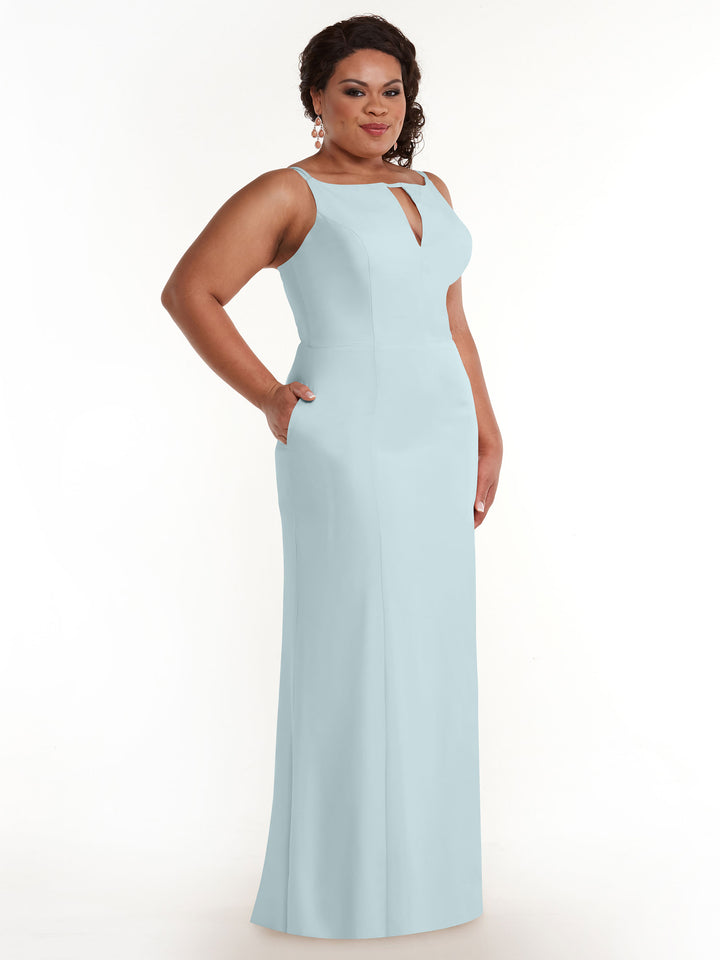 A woman smiles in Avery Austin&